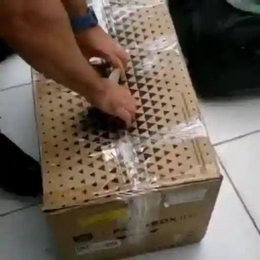 Figurinha: Abertura de Caixa com Dinheiro