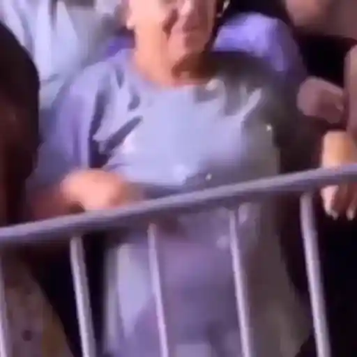 Figurinha: Vovó no Show
