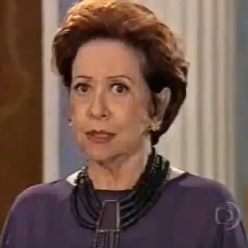 Figurinha: Mulher Fazendo Cara de Boba