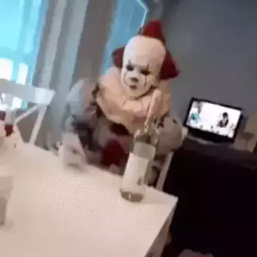 Figurinha: Palhaço Bebendo