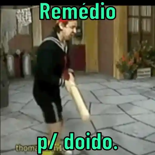 Figurinha: Chaves bate com taco