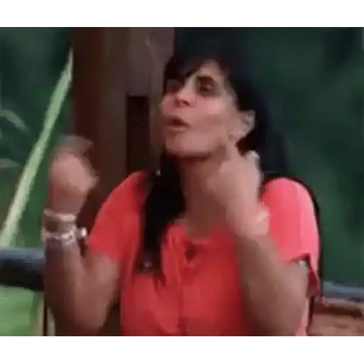 Figurinha: Gretchen irritada