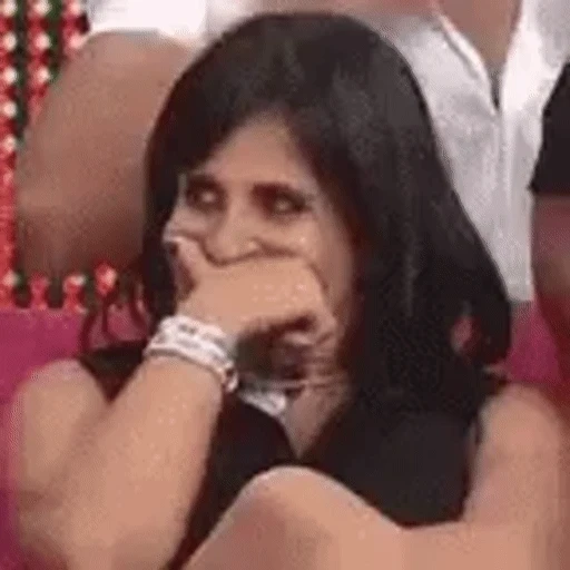 Figurinha: Gretchen rindo