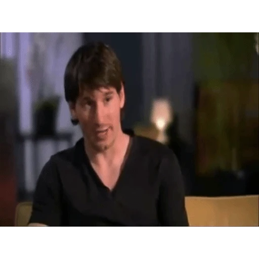 Figurinha: Lionel Messi conversando