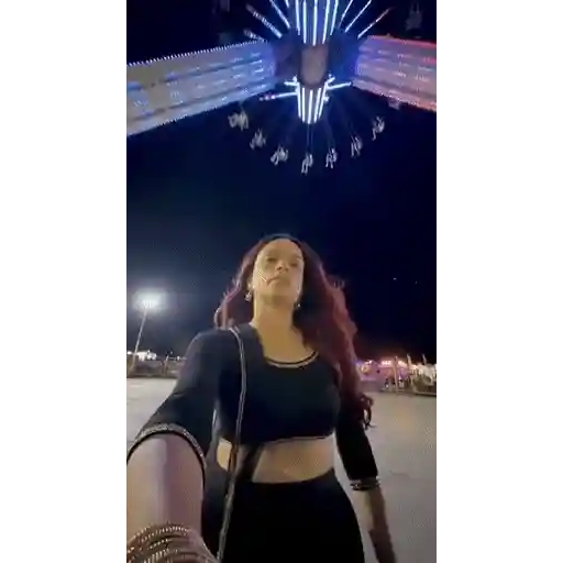 Figurinha: Passeio no Parque de Diversões