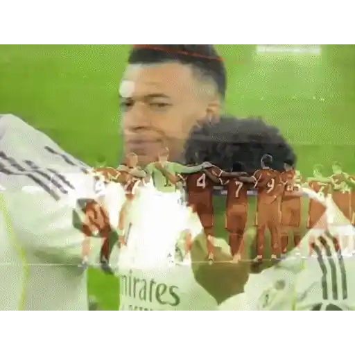 Figurinha: Mbappé e Tchouaméni no Real Madrid