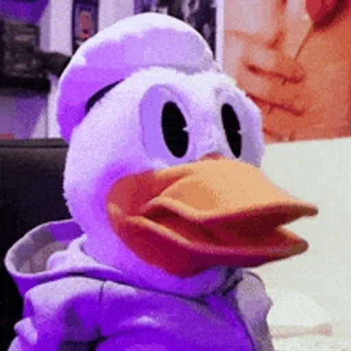 Figurinha: Pato Donald de moletom