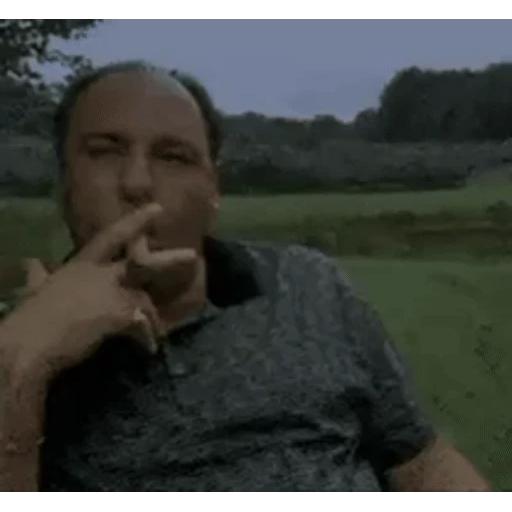 Figurinha: Tony Soprano fumando