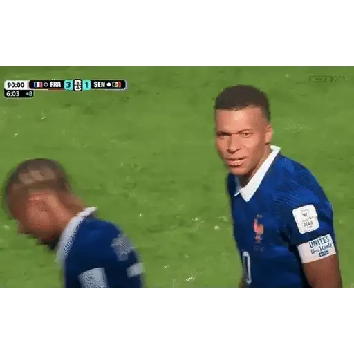Figurinha: Mbappé comemorando