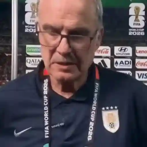Figurinha: Marcelo Bielsa irritado