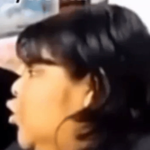 Figurinha: Criança reagindo com surpresa